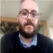 Apasionado por la historia apto para enseñar a todos los niveles.